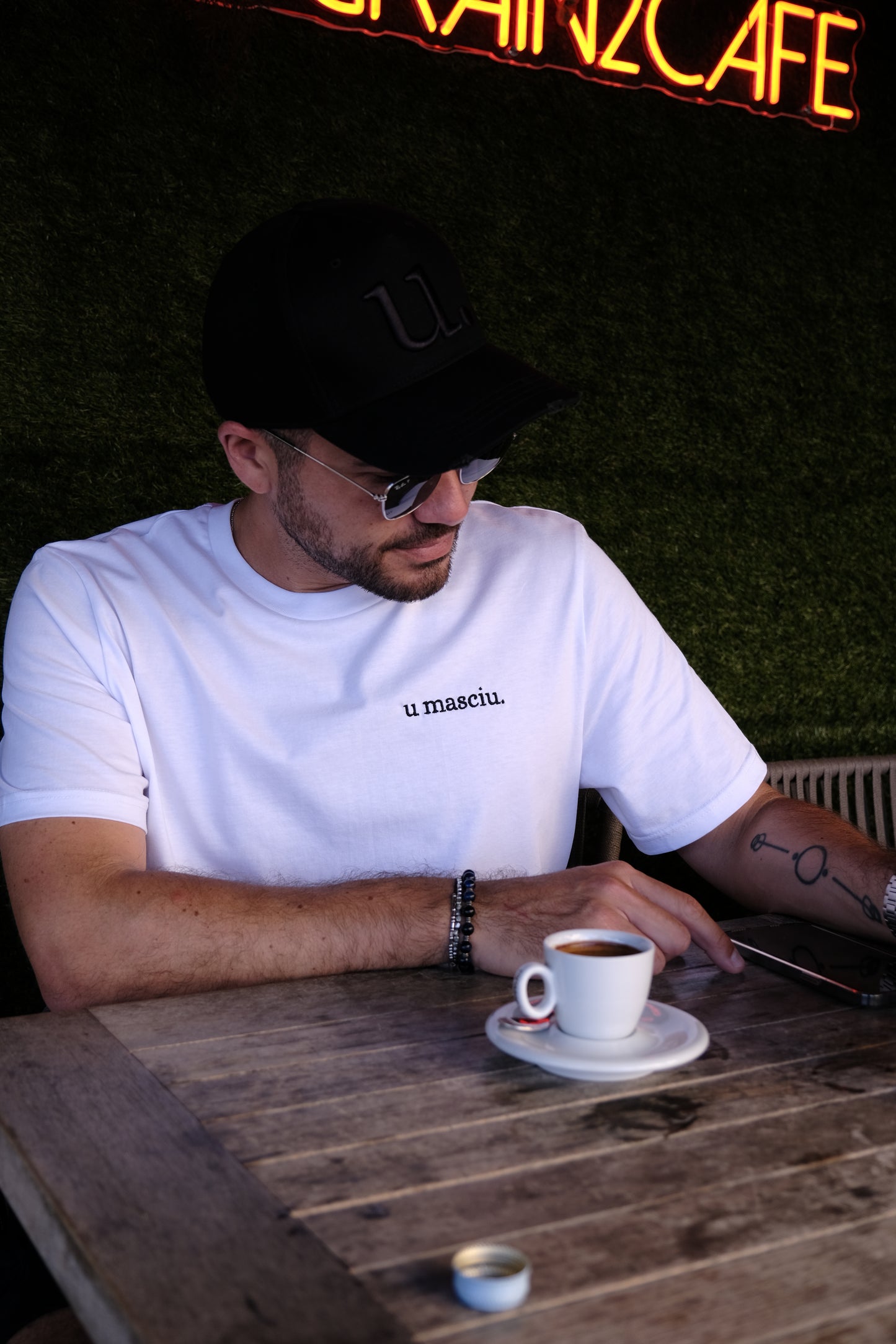 T-SHIRT BLANC "U MONTA SEGA"