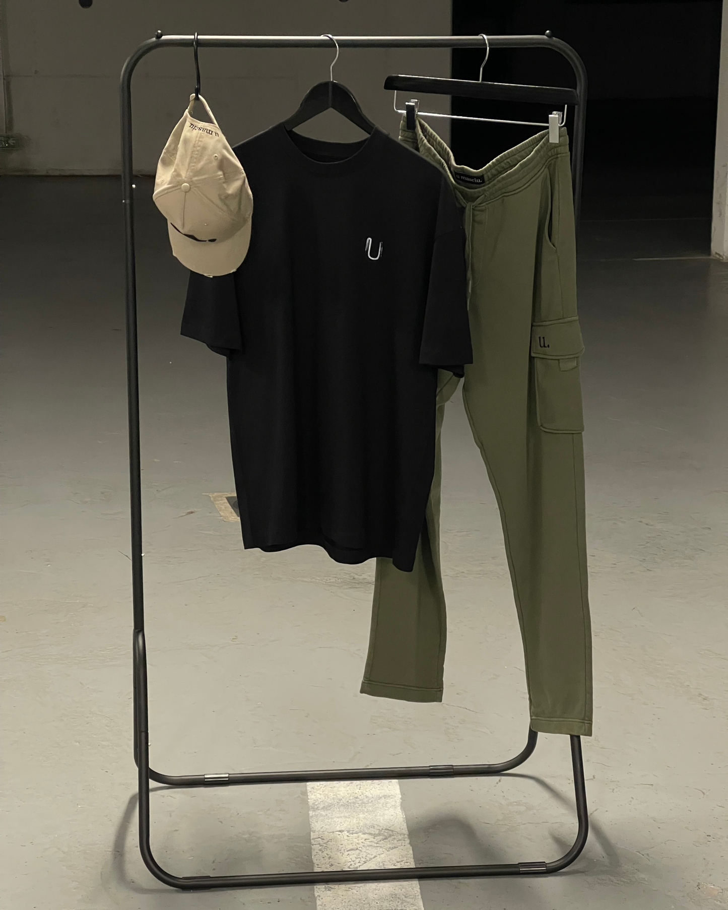 T-SHIRT OVERSIZE NOIR "ANAGRAMME"